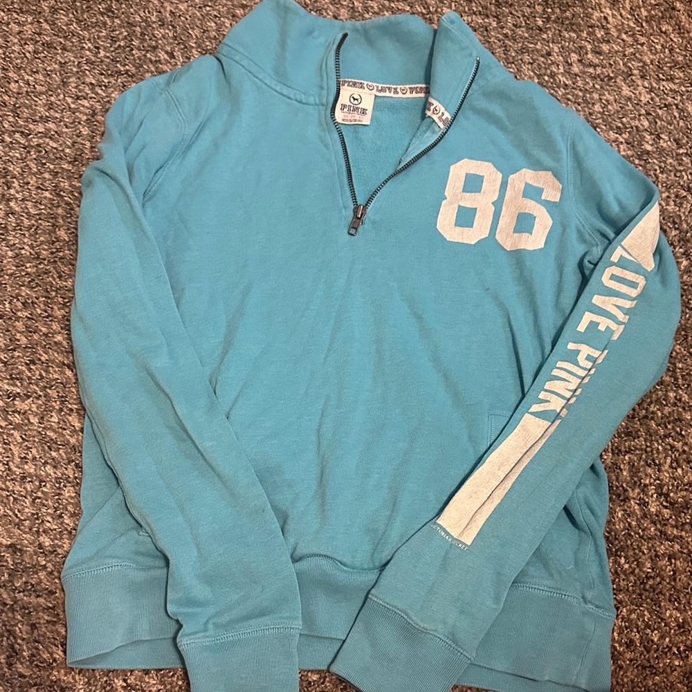 Blue VS quarter zip